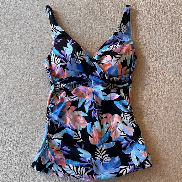 NWT Sea Level Botanica Cross Front Top & Retro High Waist Bottom 4-6 - Picture 4 of 15